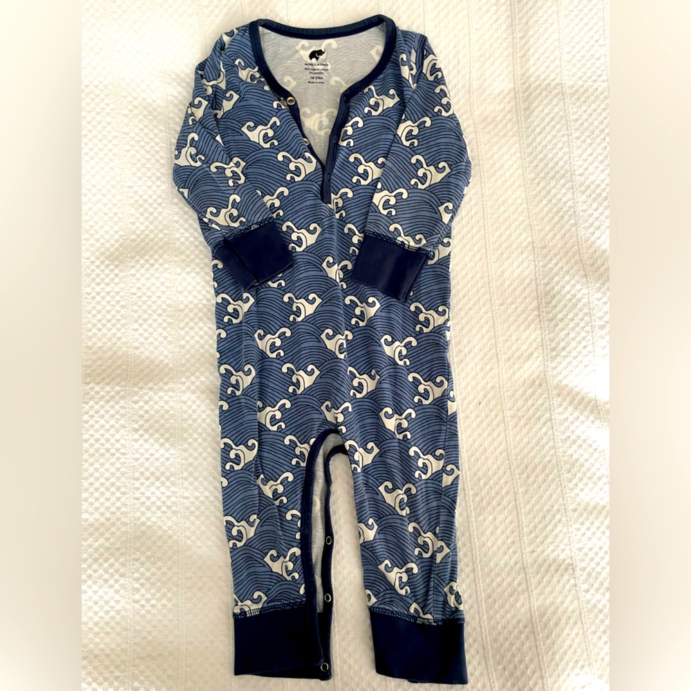 Monica & Andy onesie wave print